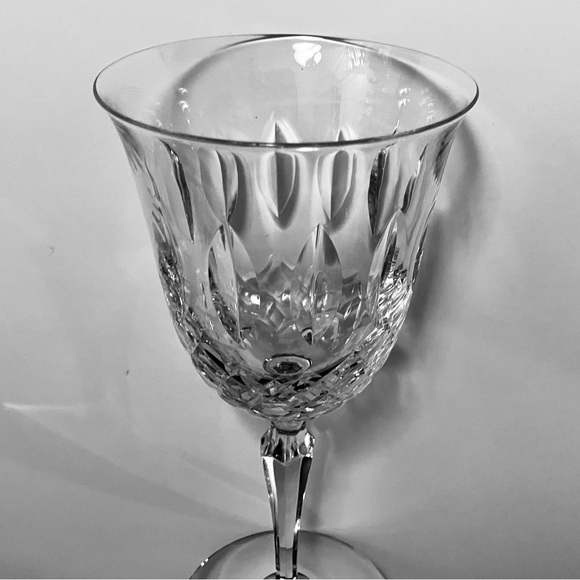 4 TIFFIN-FRANCISCAN ‘Elyse’ Water Goblets / VINTAGE AMERICAN CRYSTAL / 1 Scratch - Picture 5 of 12